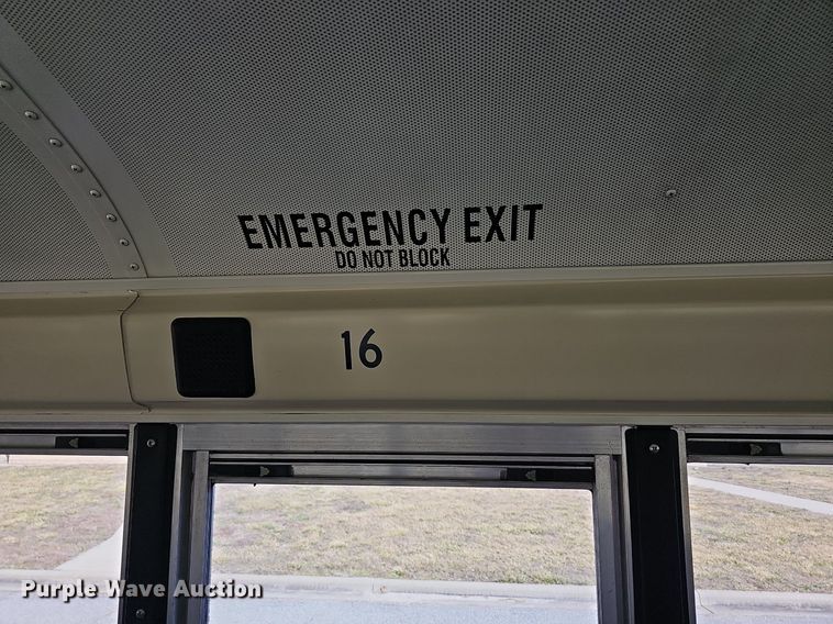 image for item DM1505 2006 IC CE200 school bus