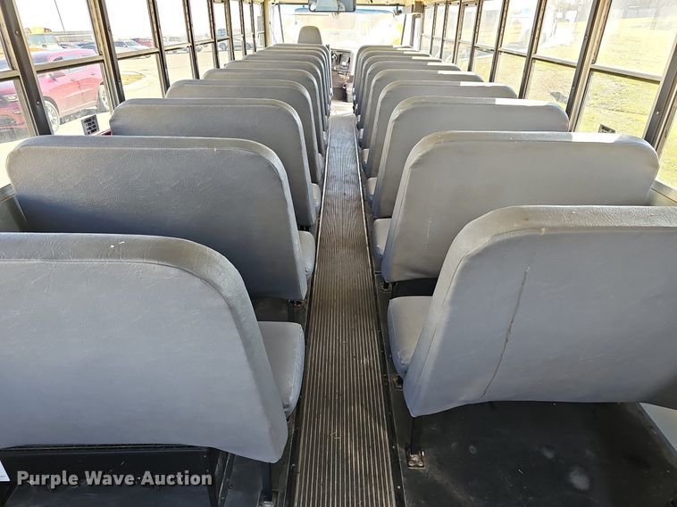 image for item DM1505 2006 IC CE200 school bus