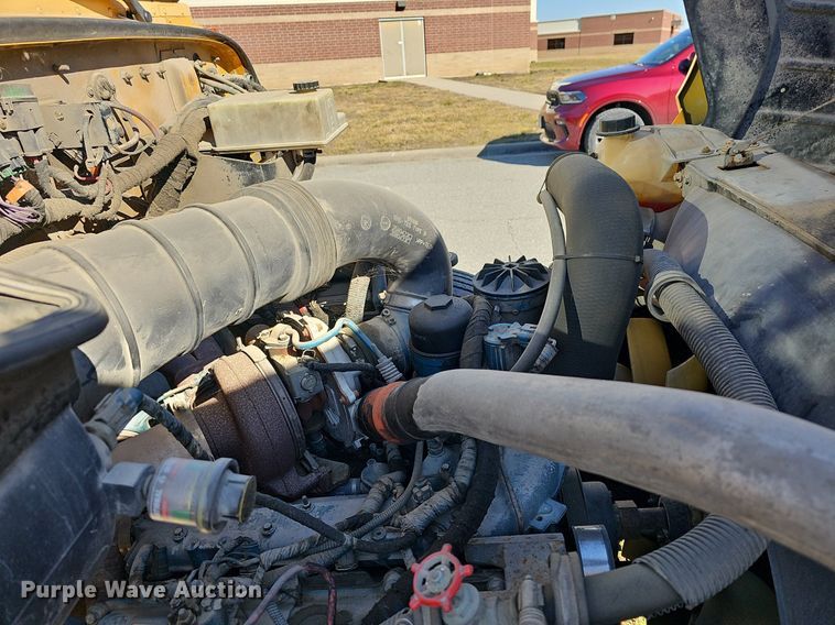 image for item DM1505 2006 IC CE200 school bus