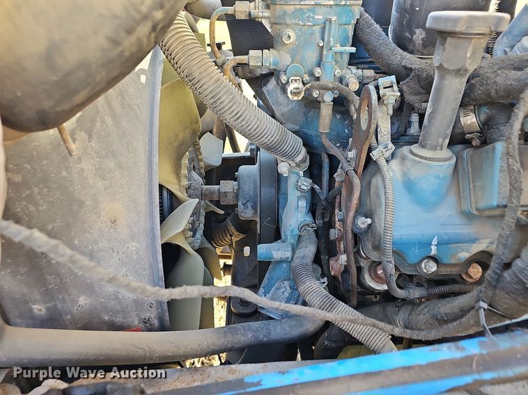 image for item DM1505 2006 IC CE200 school bus