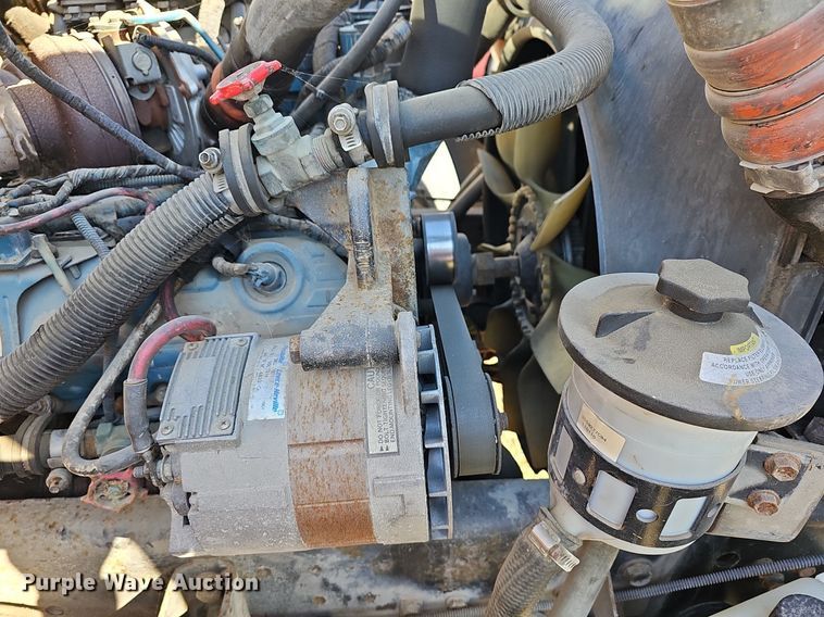 image for item DM1505 2006 IC CE200 school bus