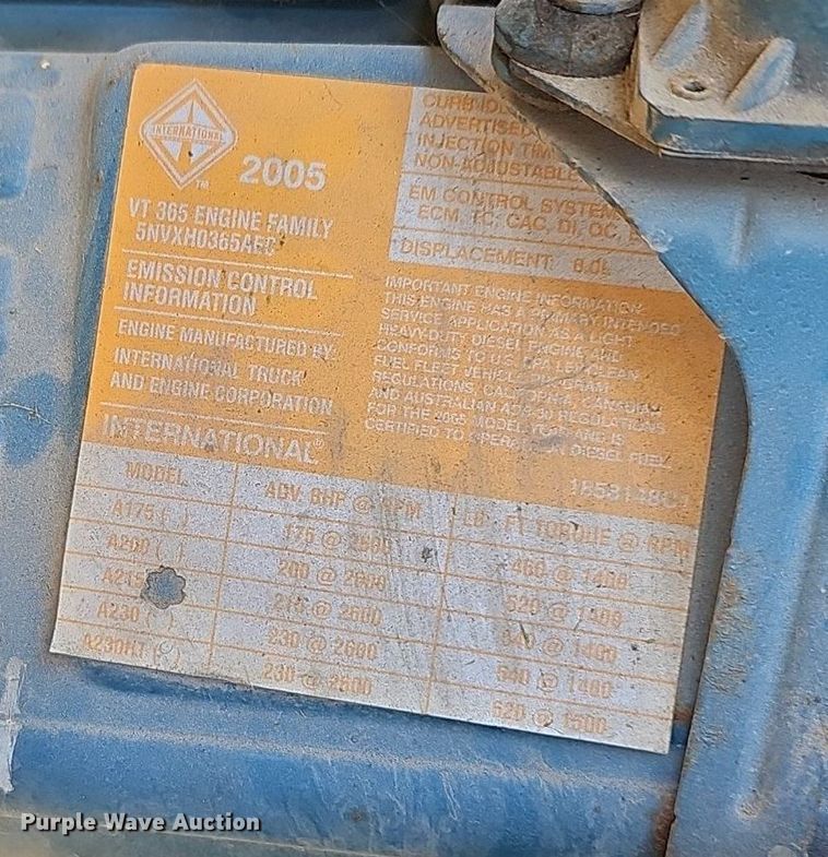 image for item DM1505 2006 IC CE200 school bus