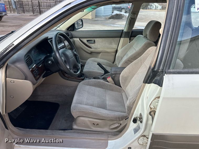 image for item DM2669 2002 Subaru Legacy Outback SUV