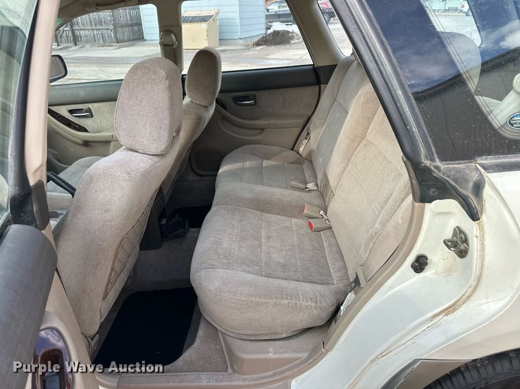 image for item DM2669 2002 Subaru Legacy Outback SUV