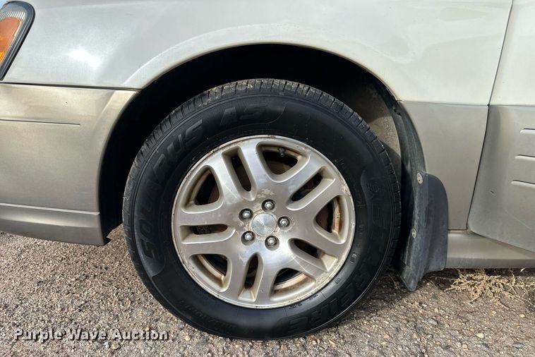 image for item DM2669 2002 Subaru Legacy Outback SUV