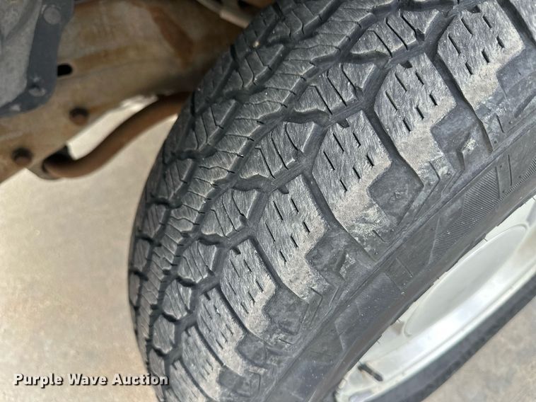 image for item DM2683 1998 Chevrolet Suburban 1500 SUV