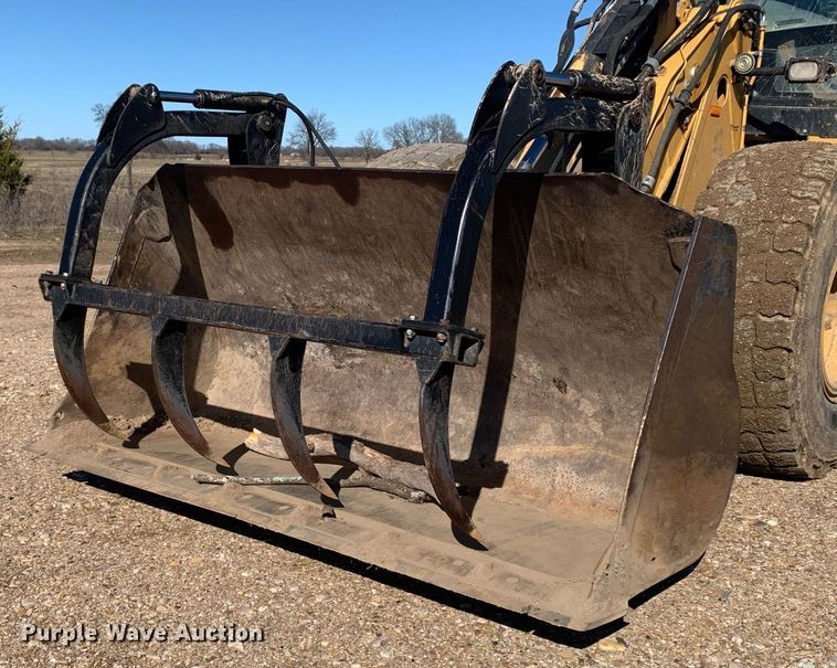 image for item DM7731 2001 Caterpillar  924G wheel loader