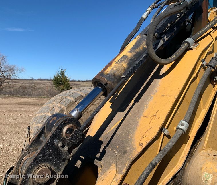 image for item DM7731 2001 Caterpillar  924G wheel loader