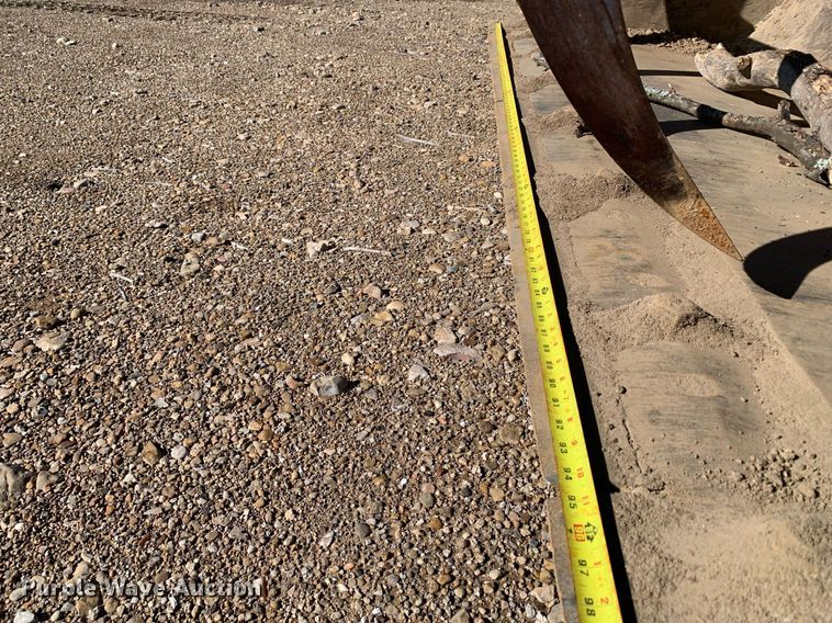 image for item DM7731 2001 Caterpillar  924G wheel loader