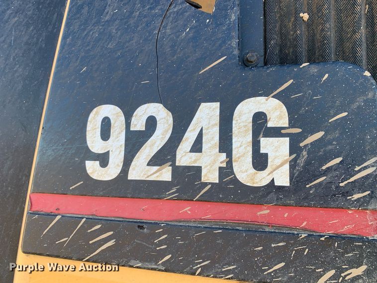 image for item DM7731 2001 Caterpillar  924G wheel loader