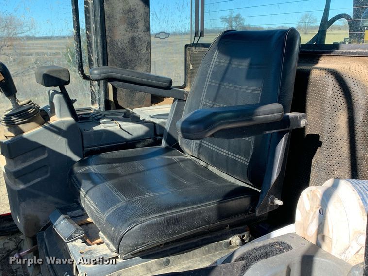 image for item DM7731 2001 Caterpillar  924G wheel loader