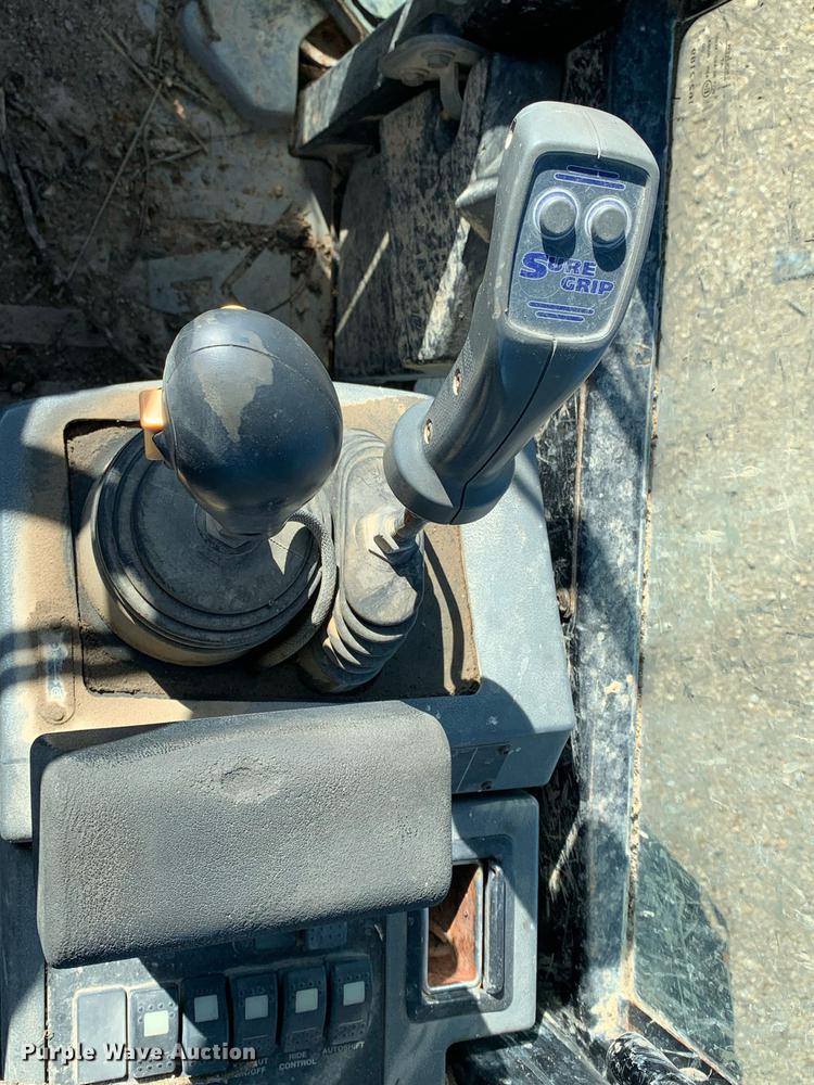 image for item DM7731 2001 Caterpillar  924G wheel loader