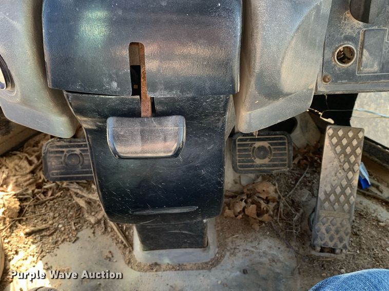 image for item DM7731 2001 Caterpillar  924G wheel loader