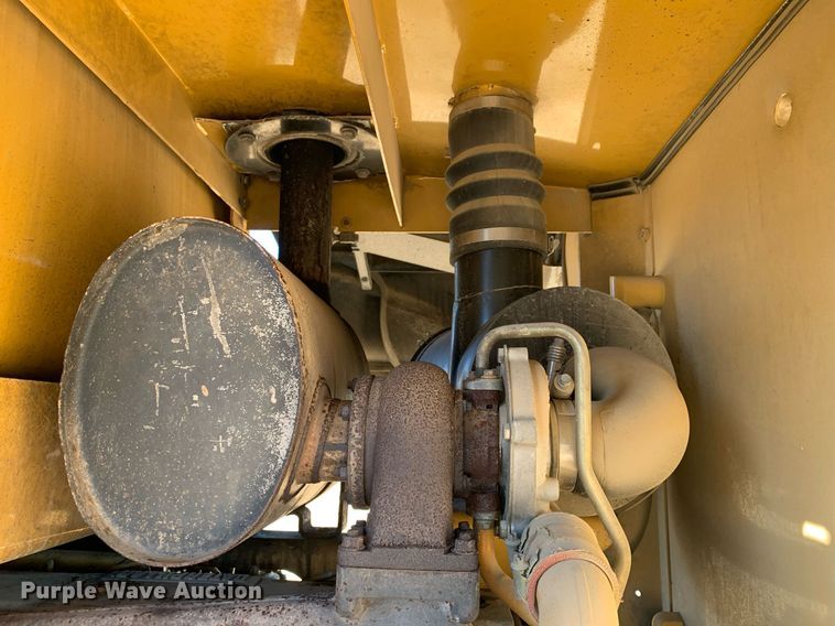 image for item DM7731 2001 Caterpillar  924G wheel loader