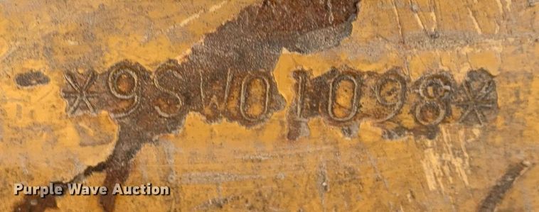 image for item DM7731 2001 Caterpillar  924G wheel loader