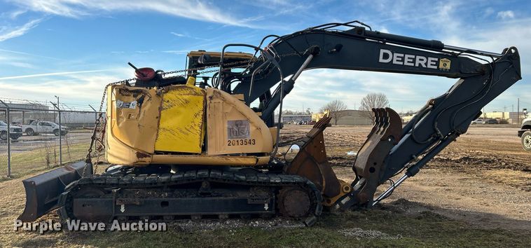 image for item DN0692 2012 John Deere  135D excavator