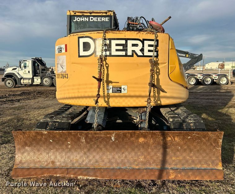 image for item DN0692 2012 John Deere  135D excavator