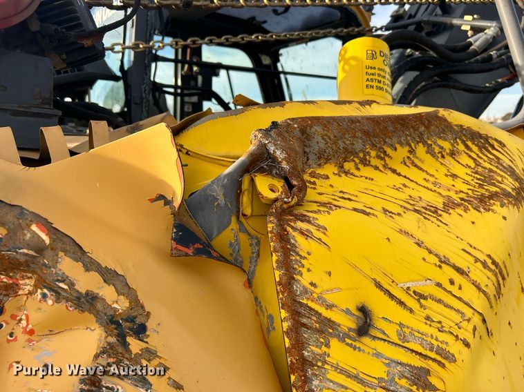 image for item DN0692 2012 John Deere  135D excavator