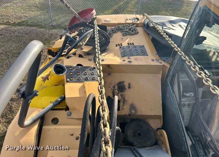 image for item DN0692 2012 John Deere  135D excavator