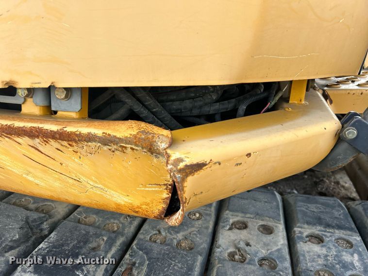 image for item DN0692 2012 John Deere  135D excavator