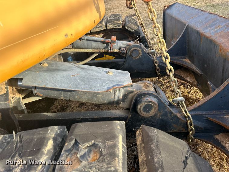 image for item DN0692 2012 John Deere  135D excavator