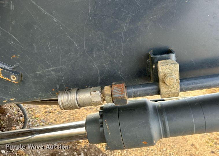 image for item DN0692 2012 John Deere  135D excavator