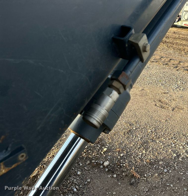 image for item DN0692 2012 John Deere  135D excavator