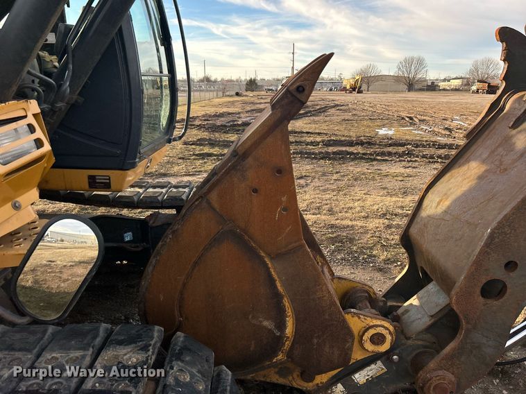 image for item DN0692 2012 John Deere  135D excavator