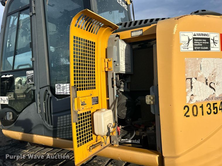 image for item DN0692 2012 John Deere  135D excavator