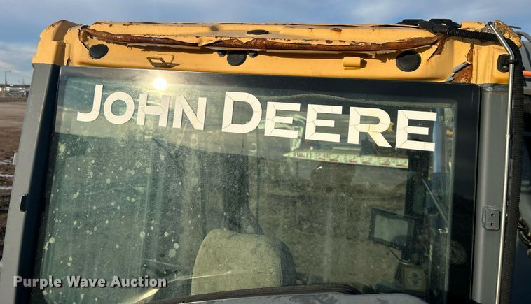 image for item DN0692 2012 John Deere  135D excavator