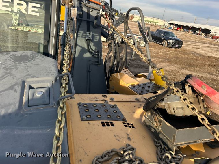 image for item DN0692 2012 John Deere  135D excavator