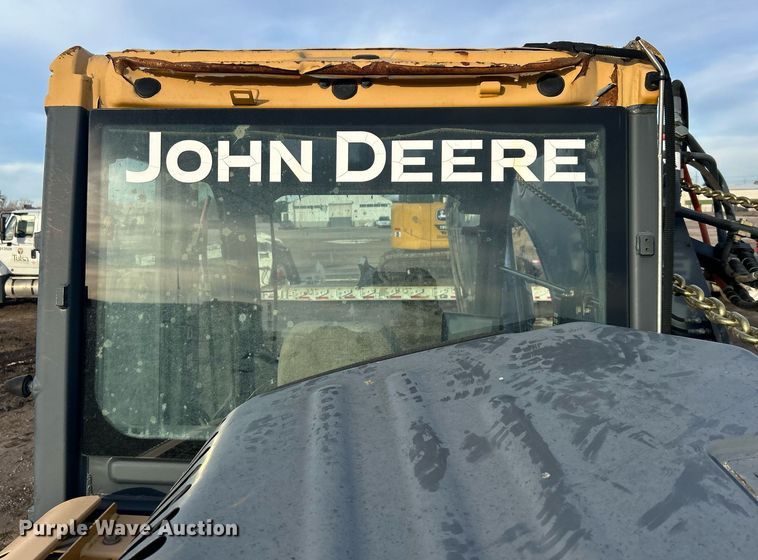 image for item DN0692 2012 John Deere  135D excavator