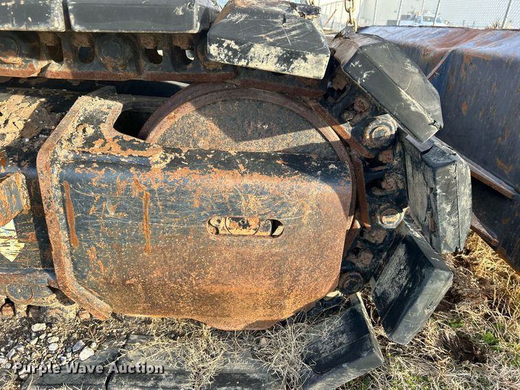 image for item DN0692 2012 John Deere  135D excavator