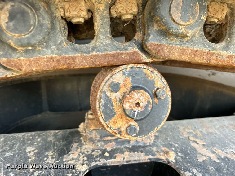 image for item DN0692 2012 John Deere  135D excavator