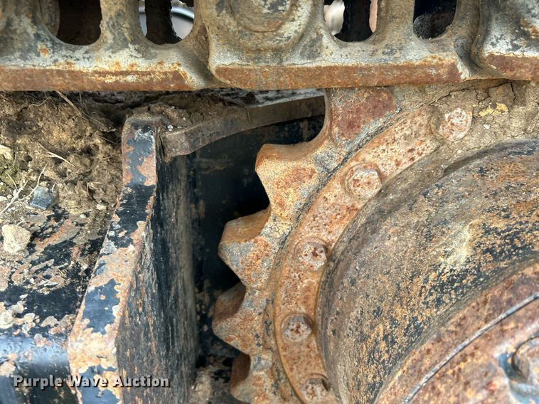 image for item DN0692 2012 John Deere  135D excavator