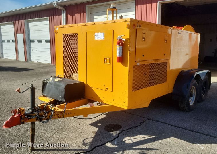 image for item DO4818 1995 Sewer Equipment Co. of America  747FR2000 sewer jetter trailer