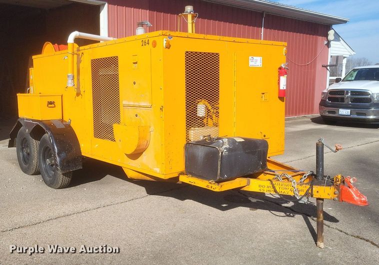 image for item DO4818 1995 Sewer Equipment Co. of America  747FR2000 sewer jetter trailer