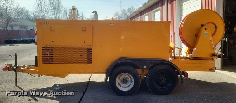 image for item DO4818 1995 Sewer Equipment Co. of America  747FR2000 sewer jetter trailer