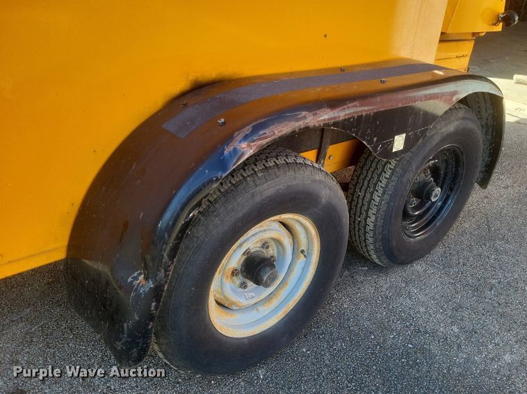 image for item DO4818 1995 Sewer Equipment Co. of America  747FR2000 sewer jetter trailer