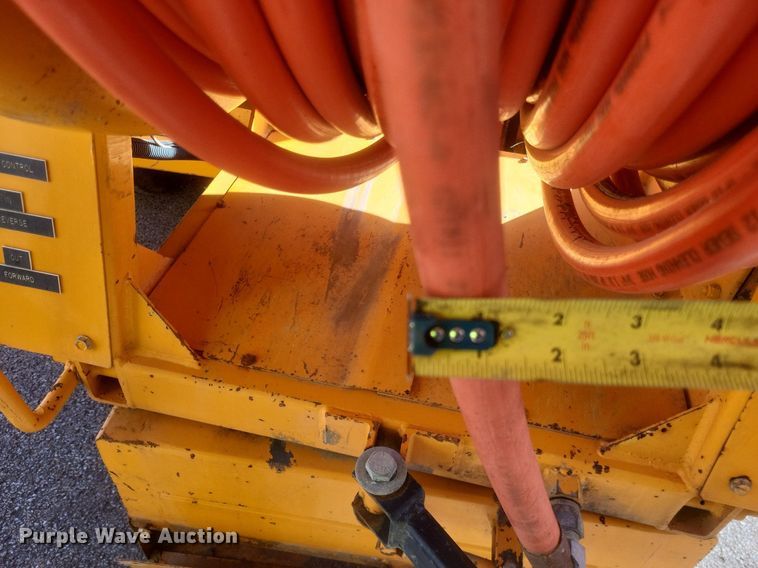 image for item DO4818 1995 Sewer Equipment Co. of America  747FR2000 sewer jetter trailer