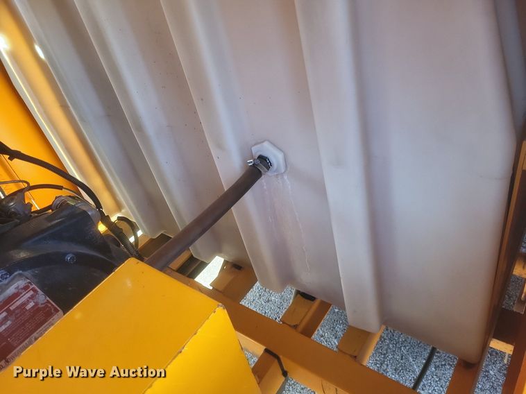 image for item DO4818 1995 Sewer Equipment Co. of America  747FR2000 sewer jetter trailer