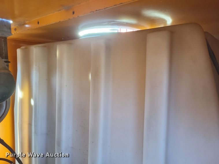 image for item DO4818 1995 Sewer Equipment Co. of America  747FR2000 sewer jetter trailer