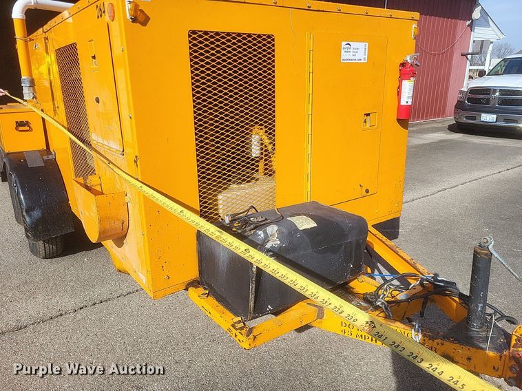 image for item DO4818 1995 Sewer Equipment Co. of America  747FR2000 sewer jetter trailer