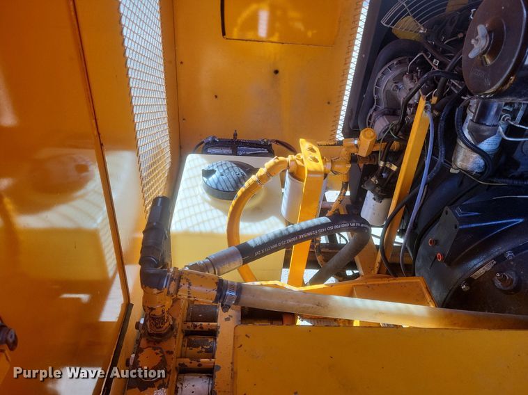 image for item DO4818 1995 Sewer Equipment Co. of America  747FR2000 sewer jetter trailer