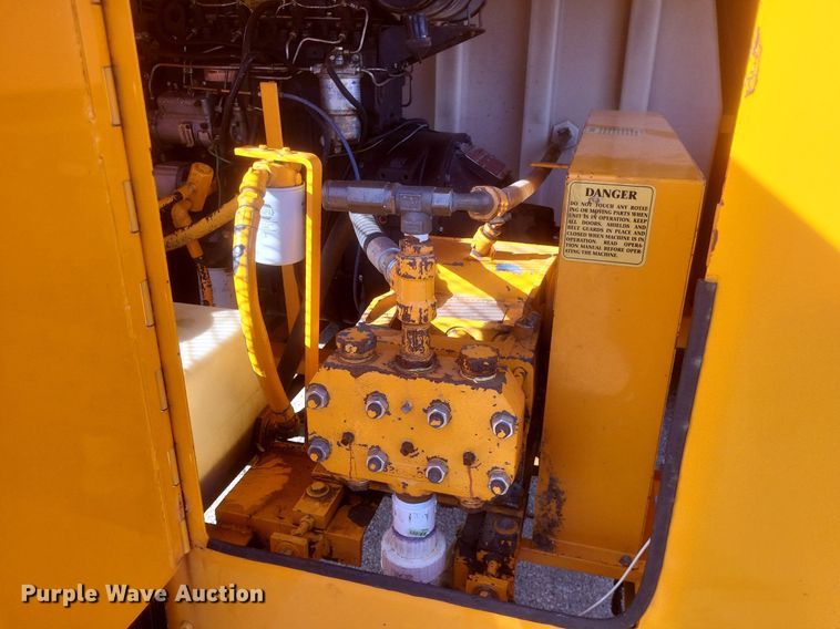 image for item DO4818 1995 Sewer Equipment Co. of America  747FR2000 sewer jetter trailer