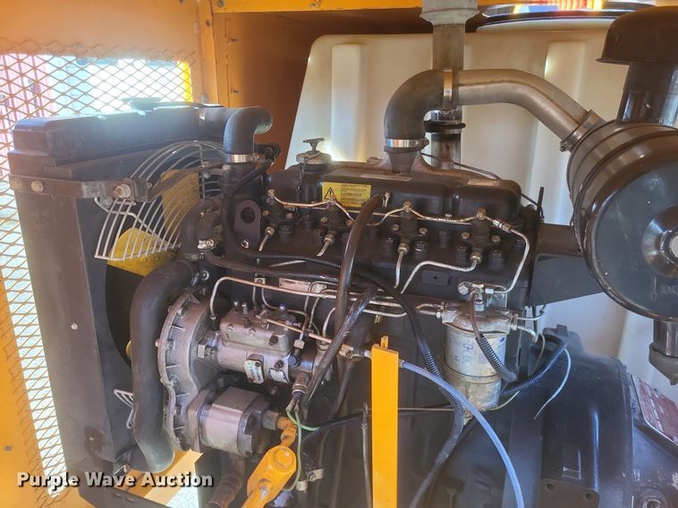 image for item DO4818 1995 Sewer Equipment Co. of America  747FR2000 sewer jetter trailer