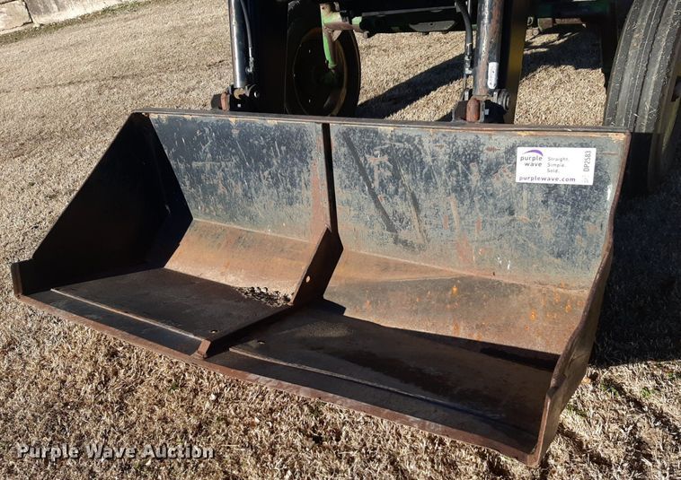 image for item DP2583 John Deere 4020 tractor