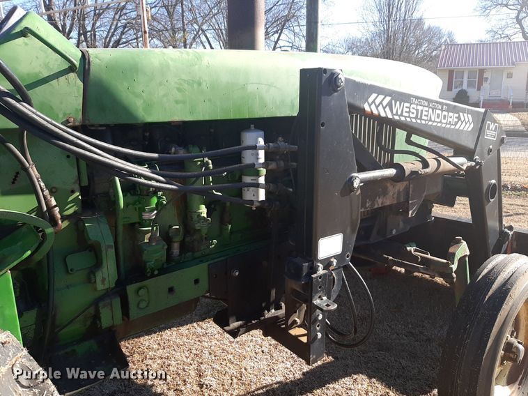 image for item DP2583 John Deere 4020 tractor
