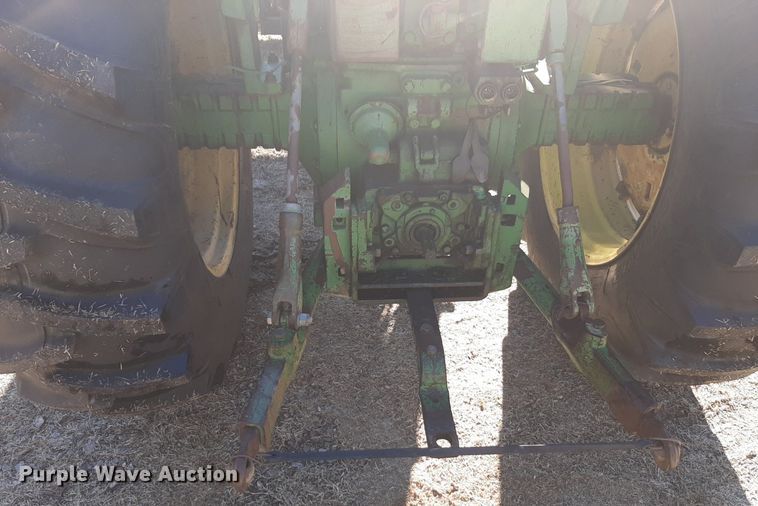 image for item DP2583 John Deere 4020 tractor