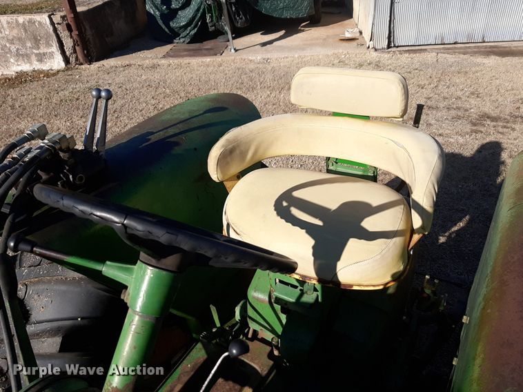 image for item DP2583 John Deere 4020 tractor